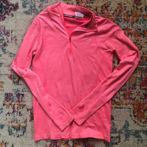 Nike Tops - ‼️ Nike Running Zip-Up